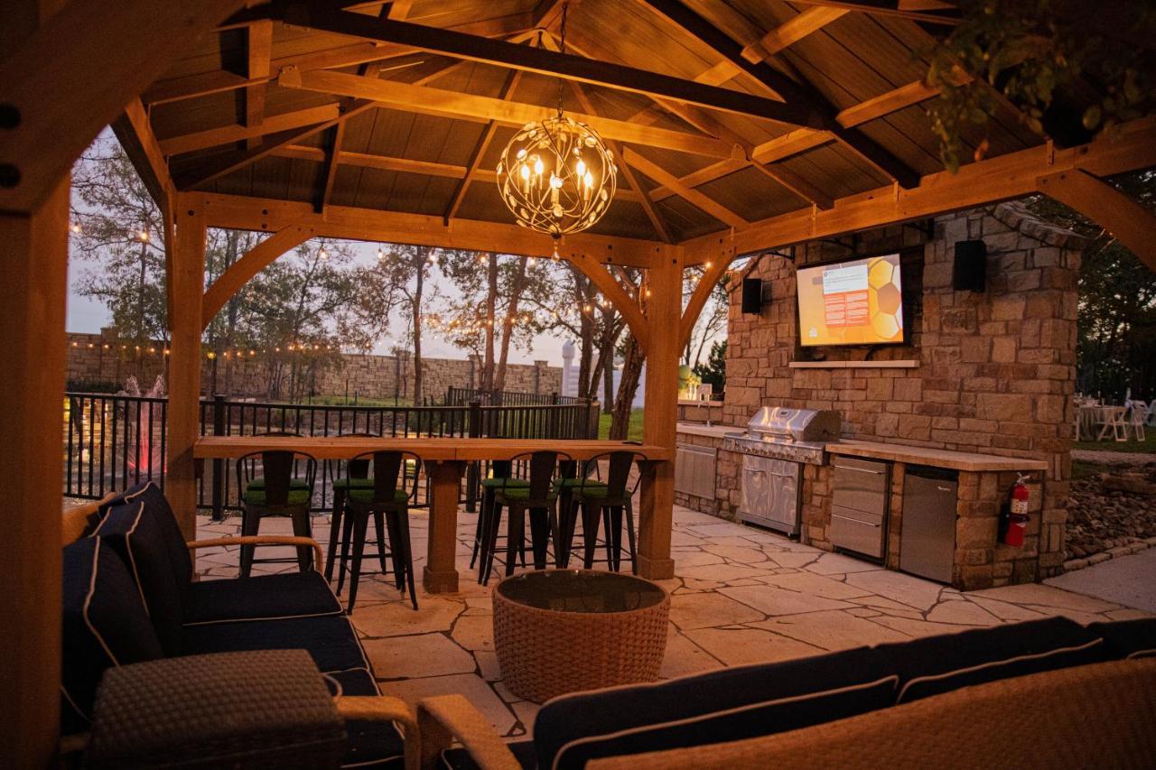 7744 Ranch Glamping Resort أوستن المظهر الخارجي الصورة