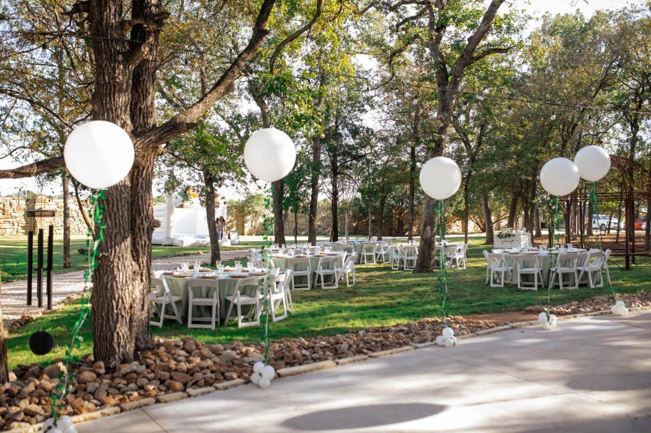 7744 Ranch Glamping Resort أوستن المظهر الخارجي الصورة
